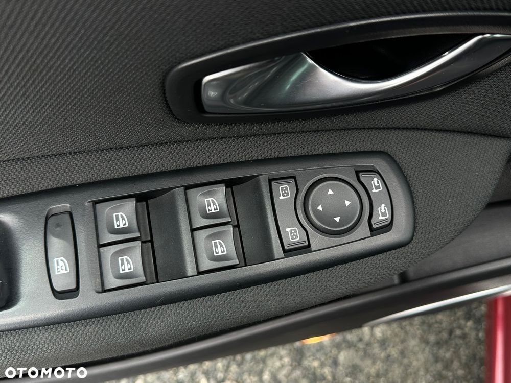 Renault Scenic TCe 130 Dynamique - 15