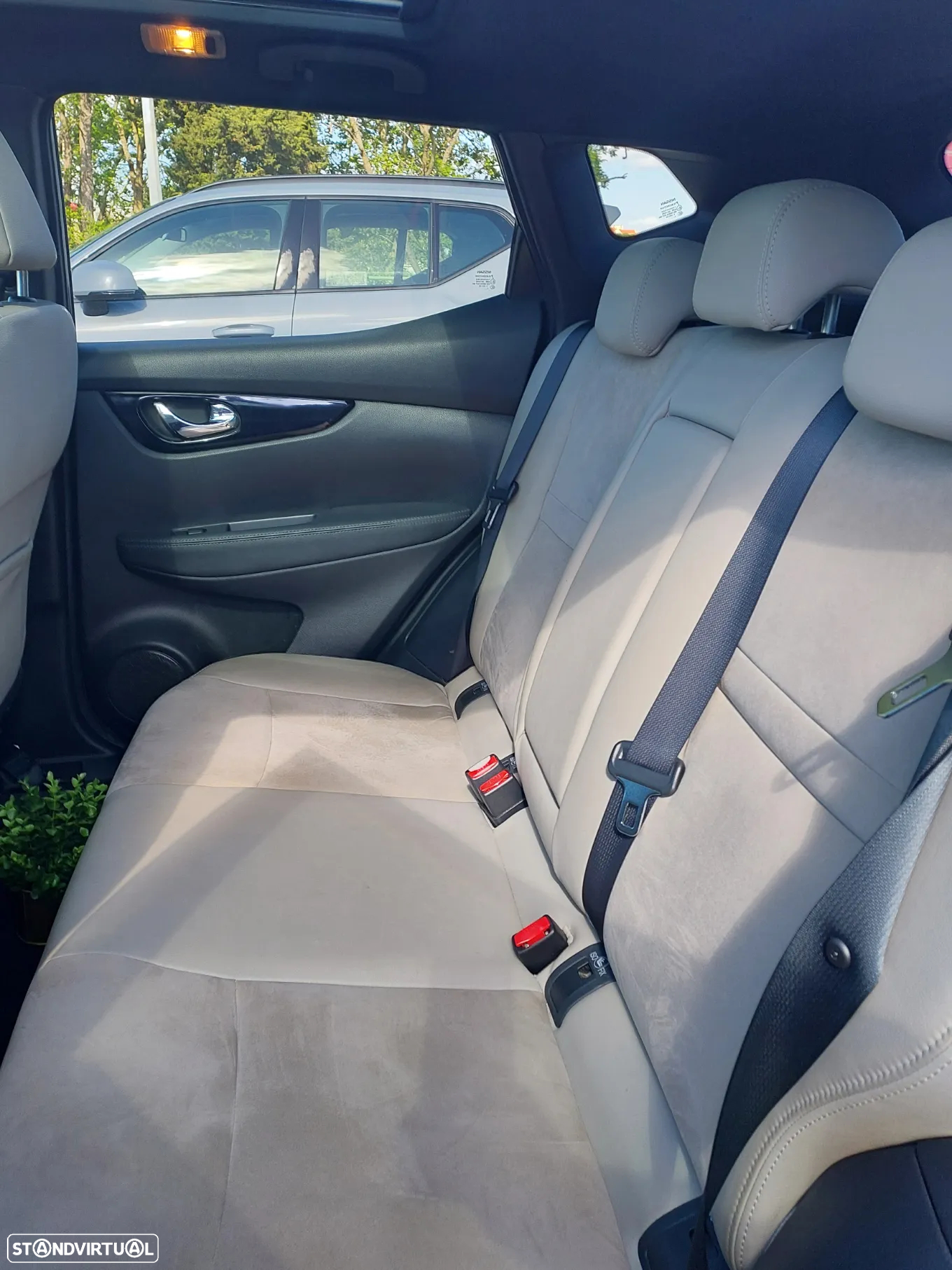 Nissan Qashqai 1.6 dCi Tekna J19+Alcantara - 8