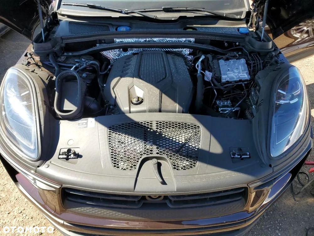 Porsche Macan - 12