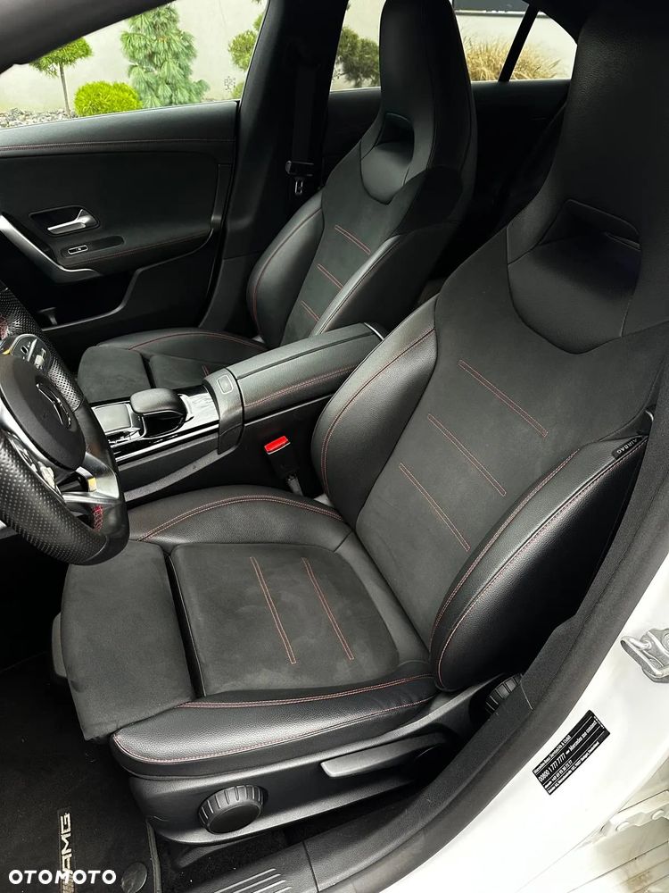 Mercedes-Benz CLA 180 d 7G-DCT AMG Line - 19