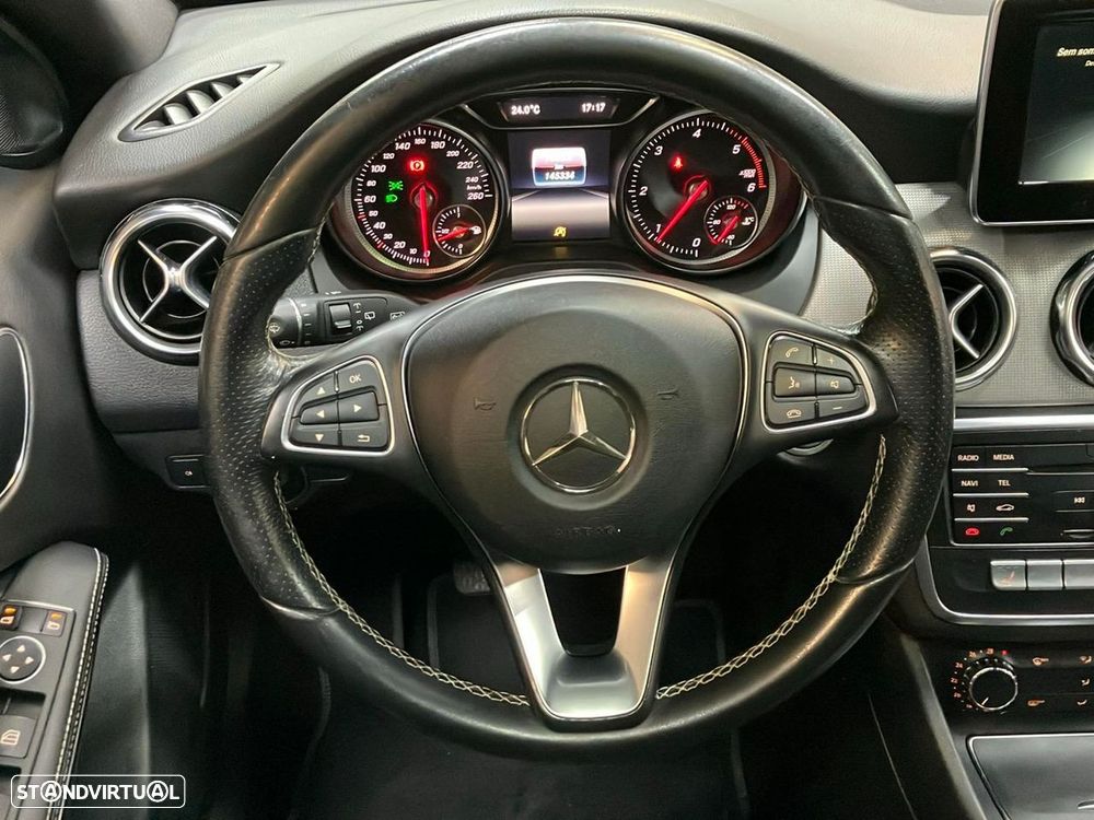 Mercedes-Benz GLA 180 - 10