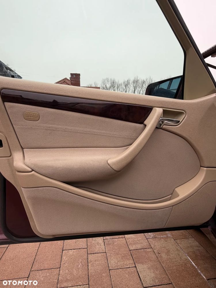 Mercedes-Benz Klasa C 200 T Elegance - 13