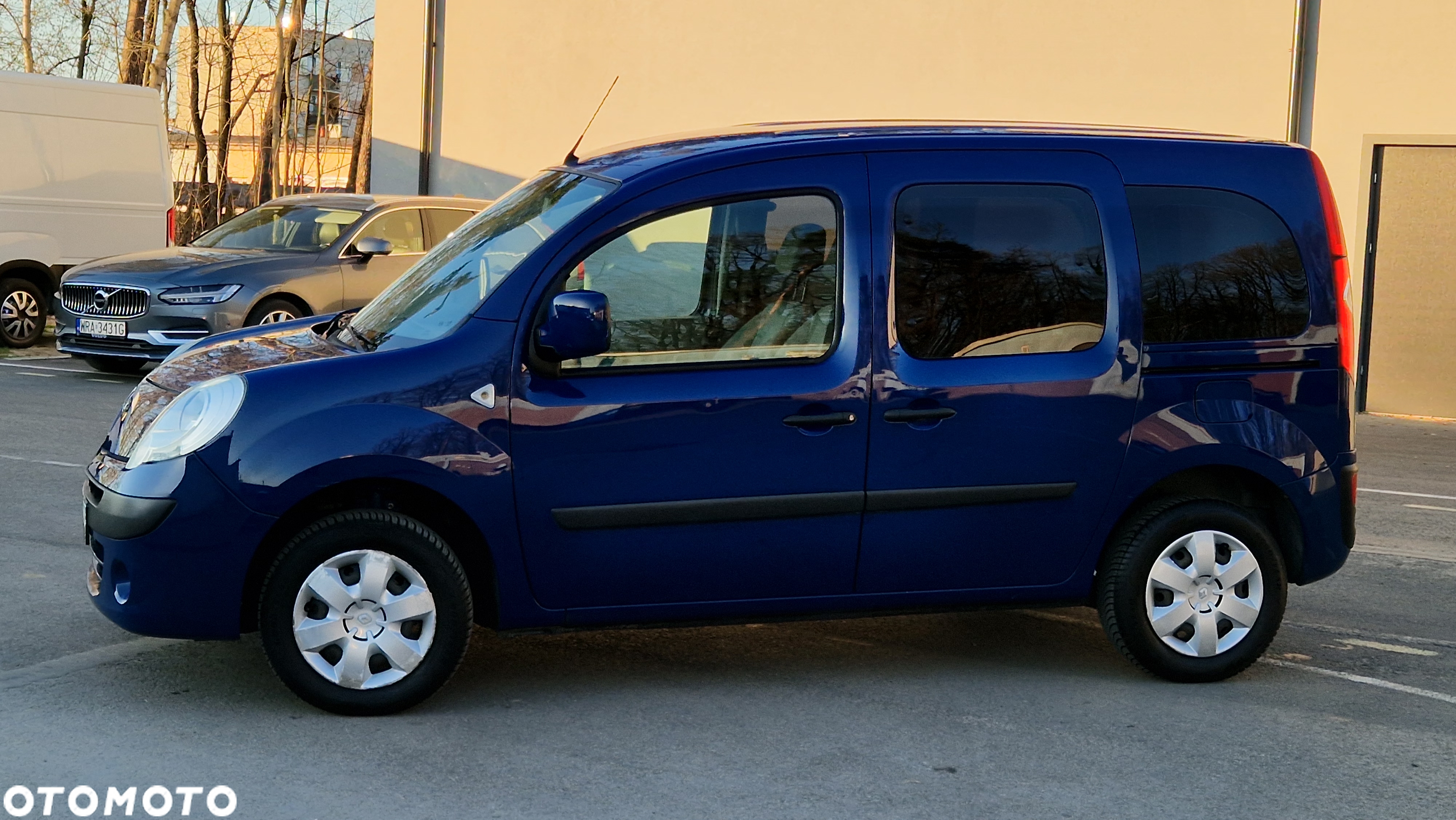 Renault Kangoo 1.6 8V 90 Happy Family - 8
