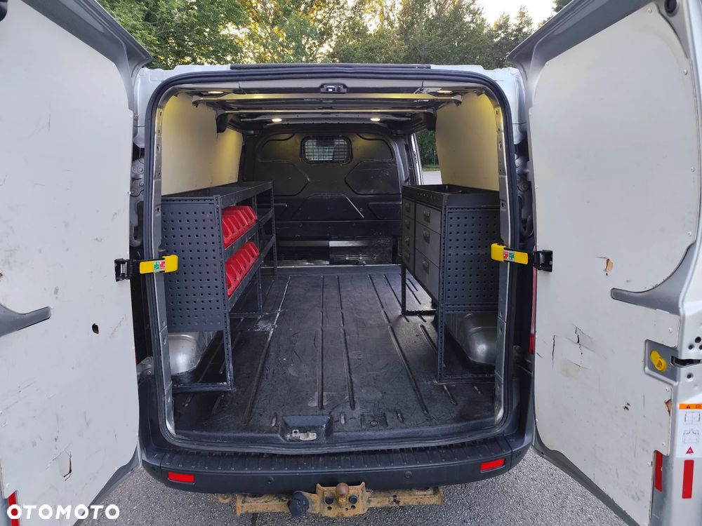 Ford Transit Custom - 14