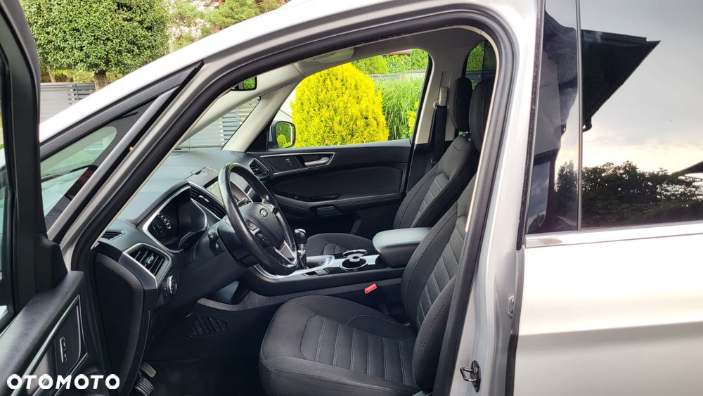 Ford Galaxy 2.0 TDCi Titanium - 32
