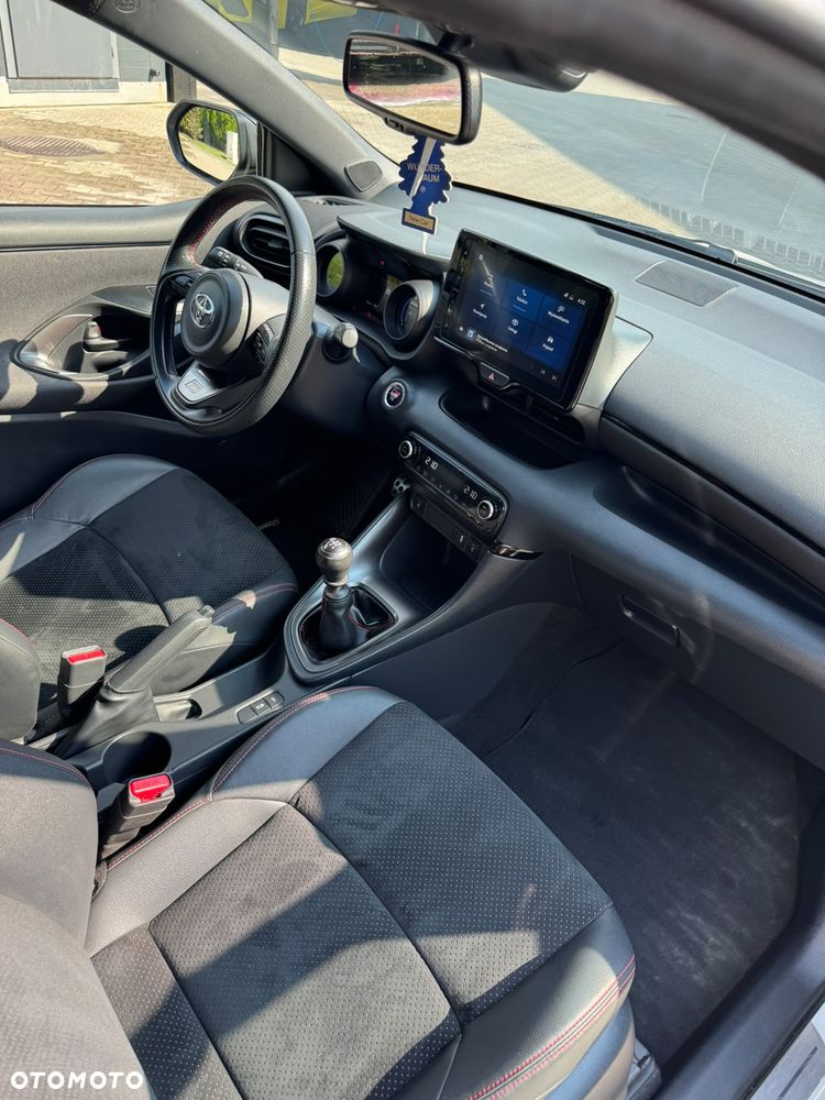 Toyota Yaris 1.5 Comfort - 5