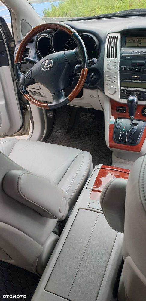 Lexus RX - 5