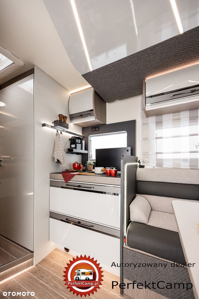 Roller Team ZEFIRO 267TL 2026 NOWOŚĆ! AUTOMAT 165KM TV 32 CALE ANTENA DVBT ADAPTACYJNY TEMPOMAT BAGAŻNIK NA ROWERY - 14