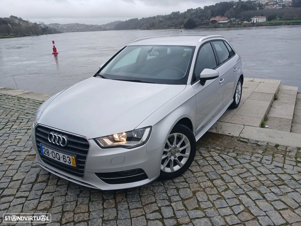 Audi A3 Sportback 1.6 TDI Attraction - 24