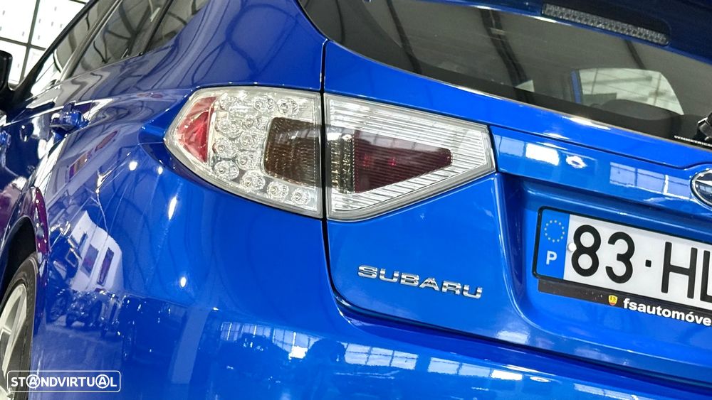Subaru Impreza 2.5 WRX STi - 11
