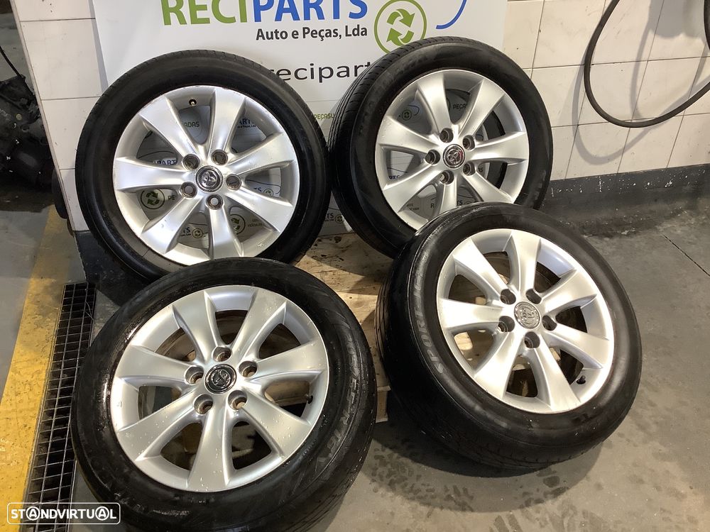 Jogo de jantes 16” Toyota - 1