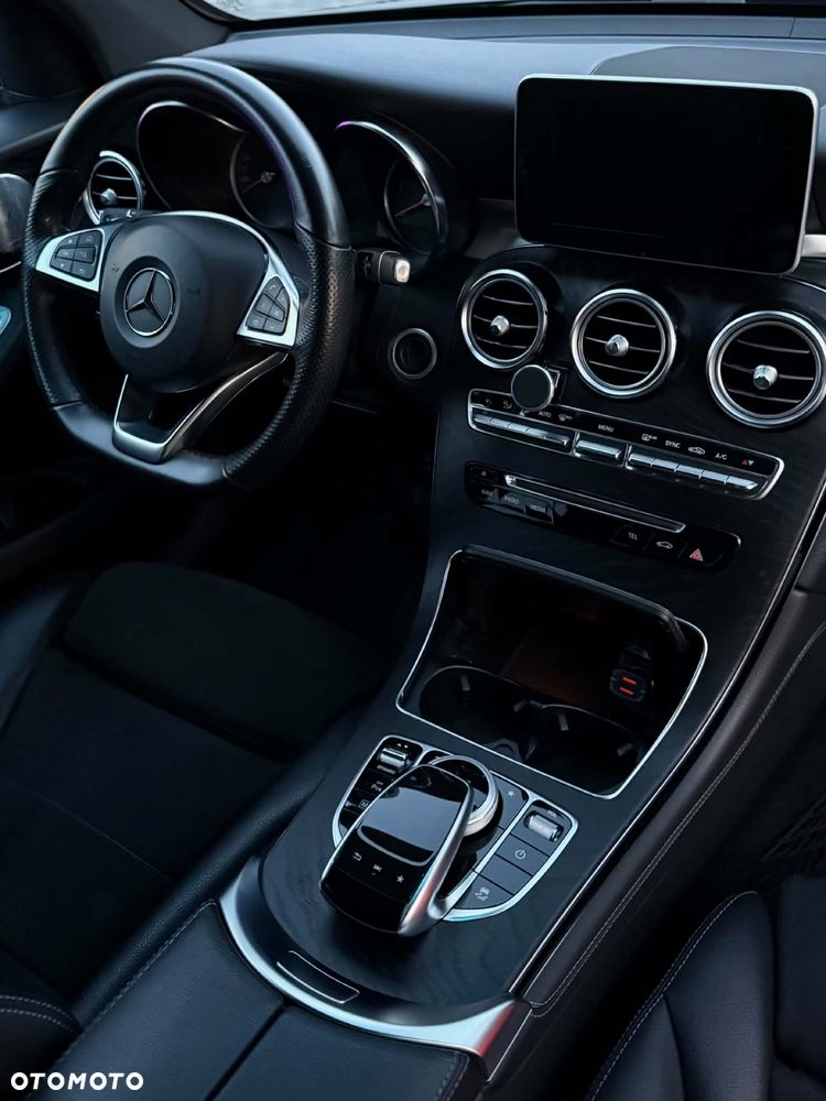 Mercedes-Benz GLC 220 d 4-Matic - 16