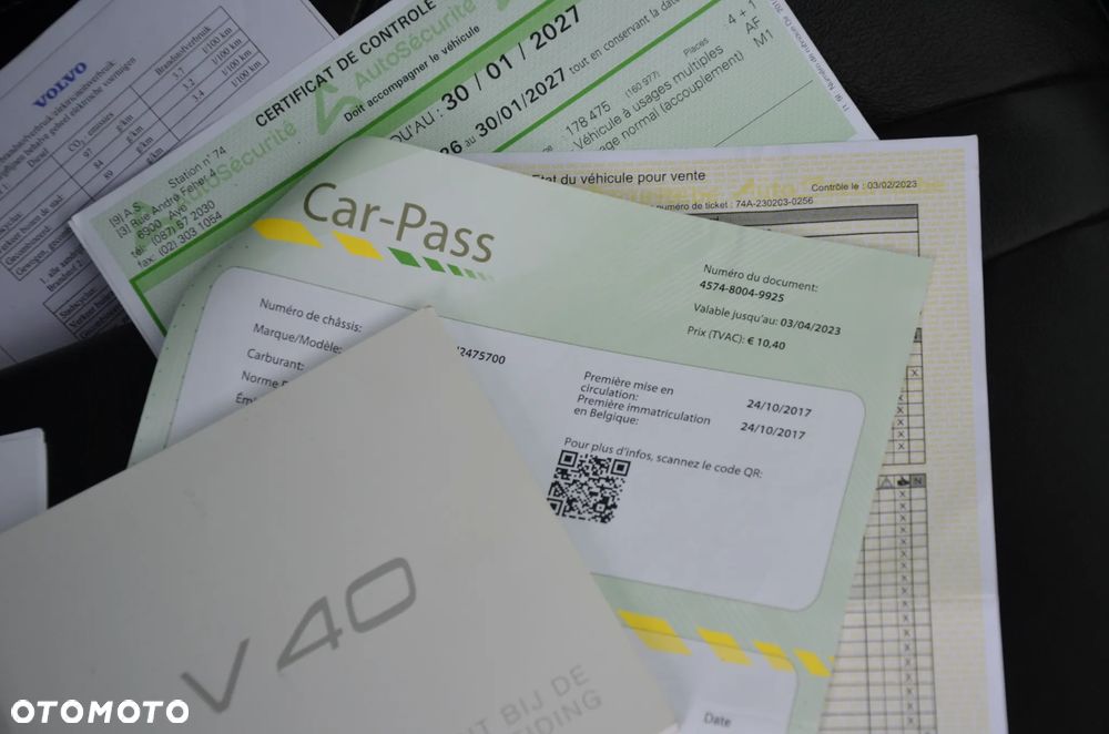 Volvo V40 D2 Kinetic - 34