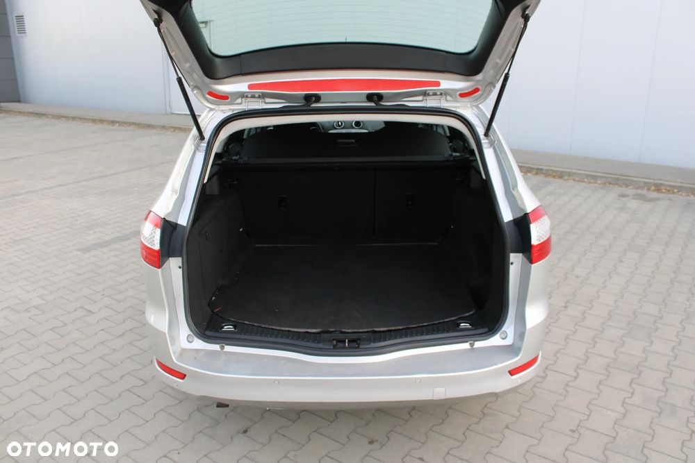 Ford Mondeo 2.0 Viva Trend - 10
