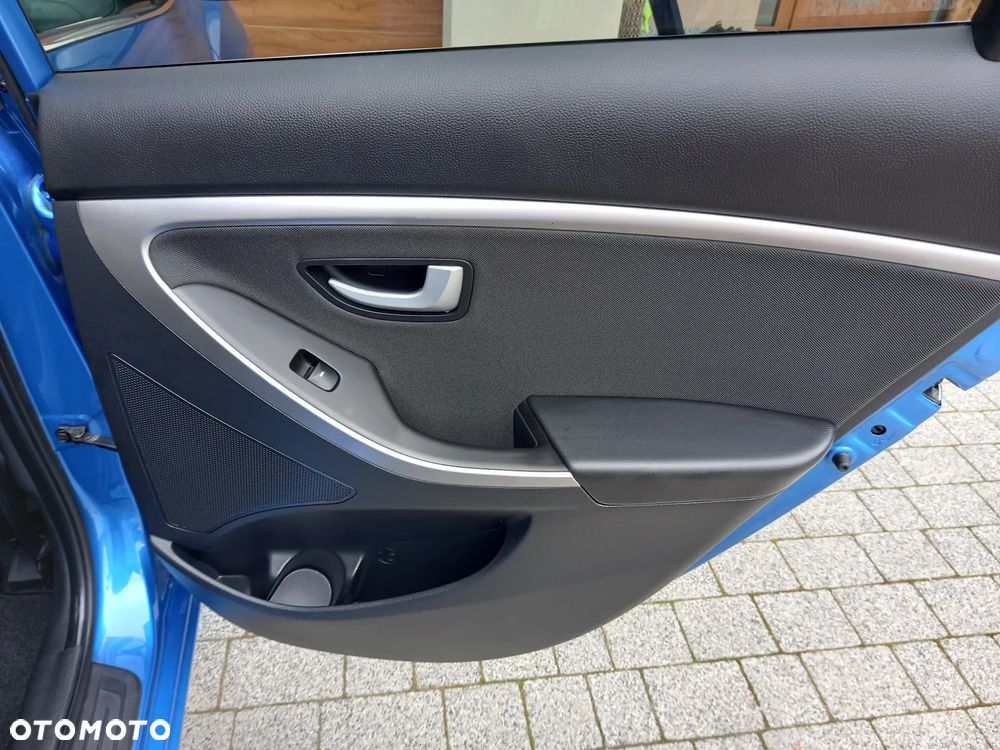 Hyundai i30 - 19