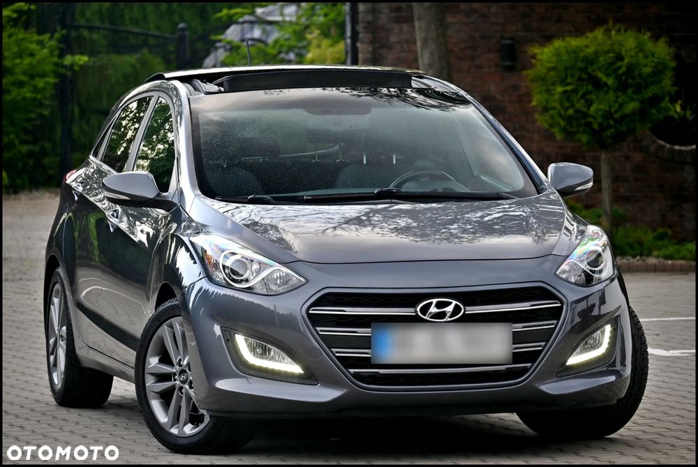 Hyundai i30 1.6 CRDI DCT Passion Plus - 1