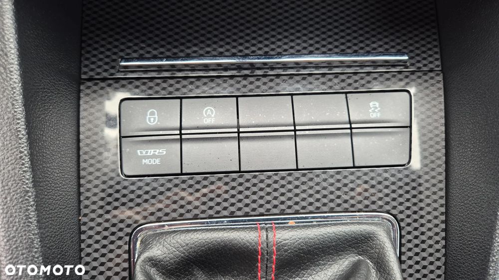 Skoda Octavia 2.0 TSI (Green tec) RS - 30