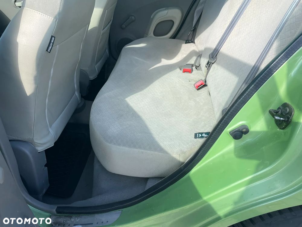 Nissan Micra - 18
