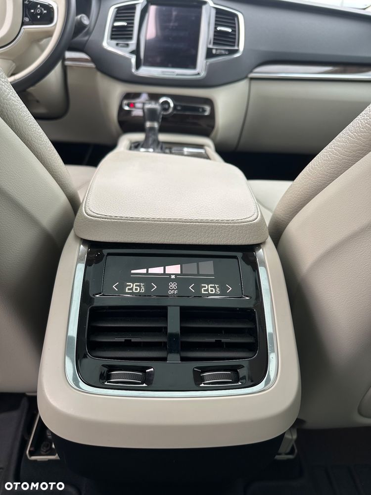 Volvo XC 90 T6 AWD Momentum - 12