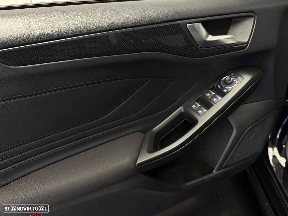 Ford Focus 1.0 EcoBoost MHEV ST-Line - 7