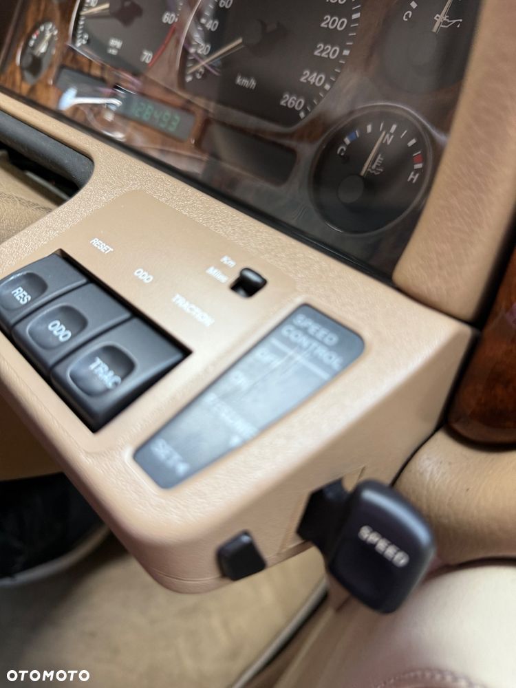 Jaguar XJ XJ12 6.0 - 14
