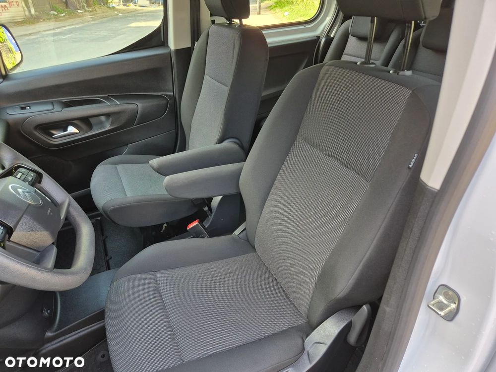 Citroën BERLINGO - 26