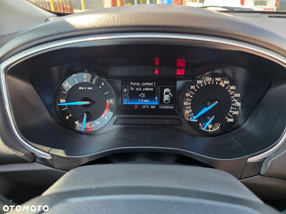 Ford Mondeo - 25