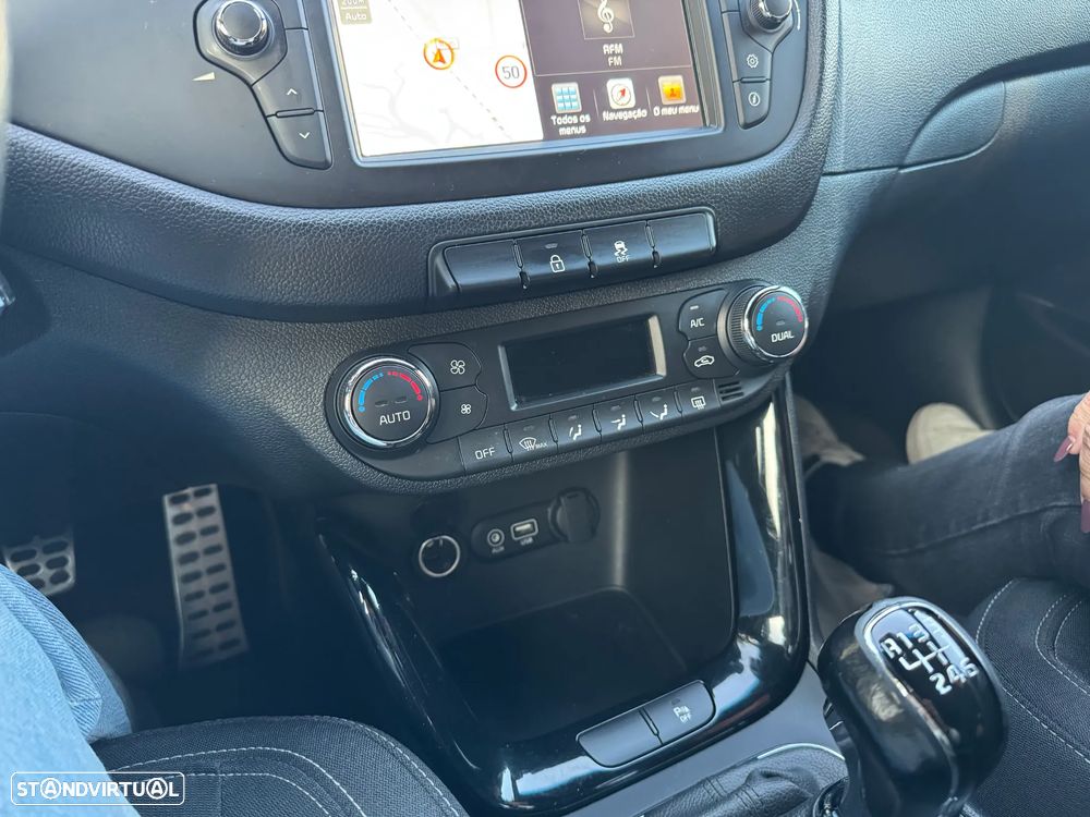 Kia Ceed SW 1.6 CRDi GT Line - 24