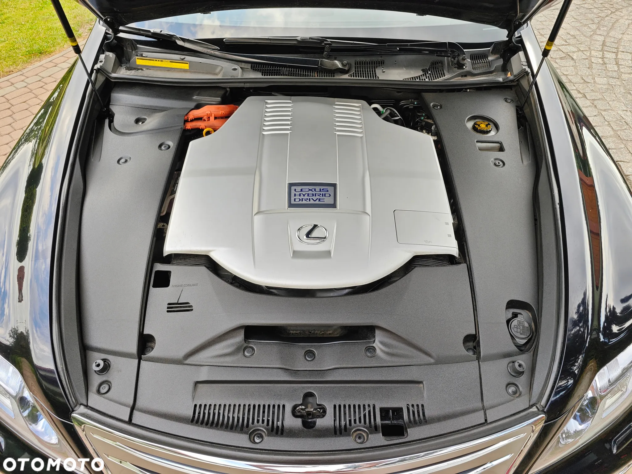 Lexus LS 600h L Superior - 31