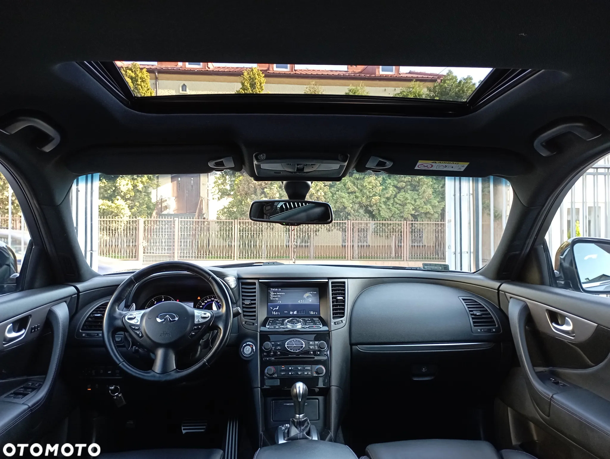 Infiniti Q70 3.0d S Premium - 9