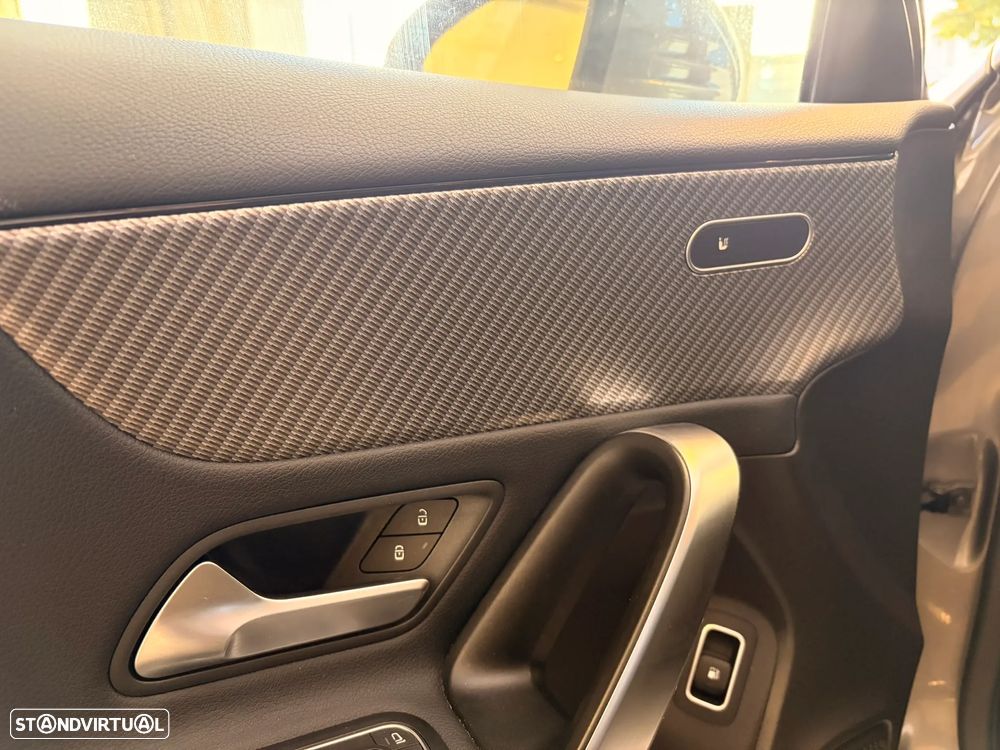 Mercedes-Benz A 250 e - 5