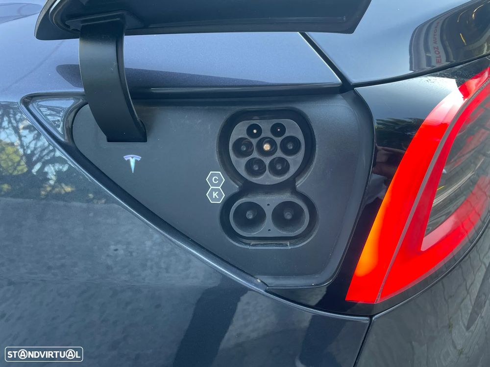 Tesla Model 3 Standard RWD - 14