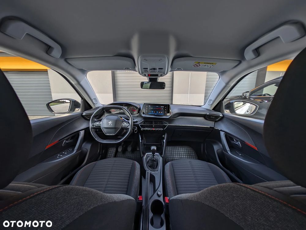 Peugeot 2008 PureTech 130 Active - 20