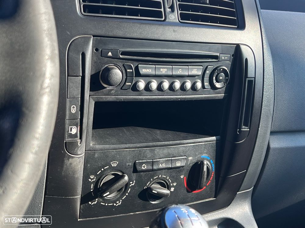 Citroën Jumpy 1.6 HDi L2H1 Semi-Vidrada - 10