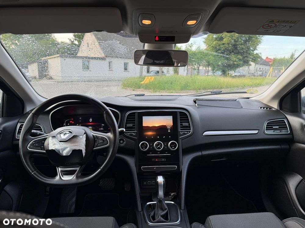 Renault Megane ver-1-3-tce-fap-limited-edc - 22
