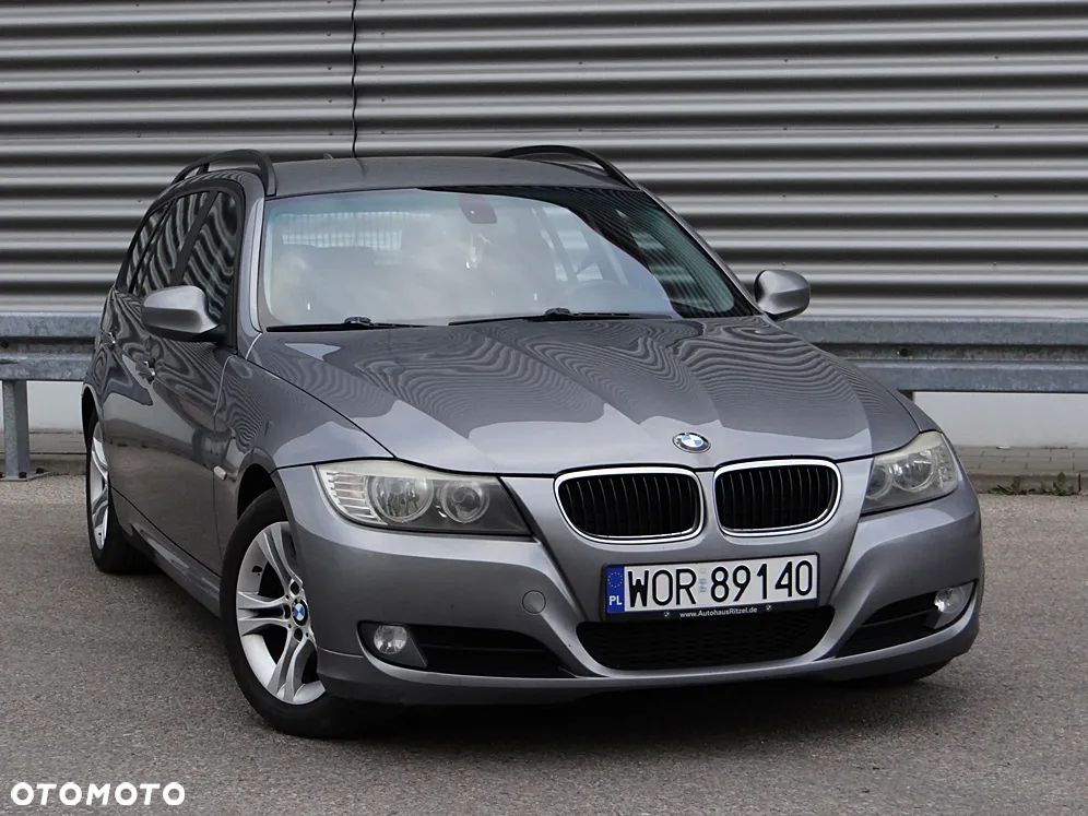 BMW Seria 3 318d DPF Edition Lifestyle - 11