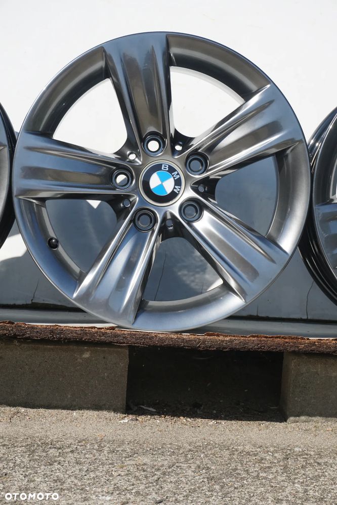 BMW 5x120 16 7,5J et37 - 7