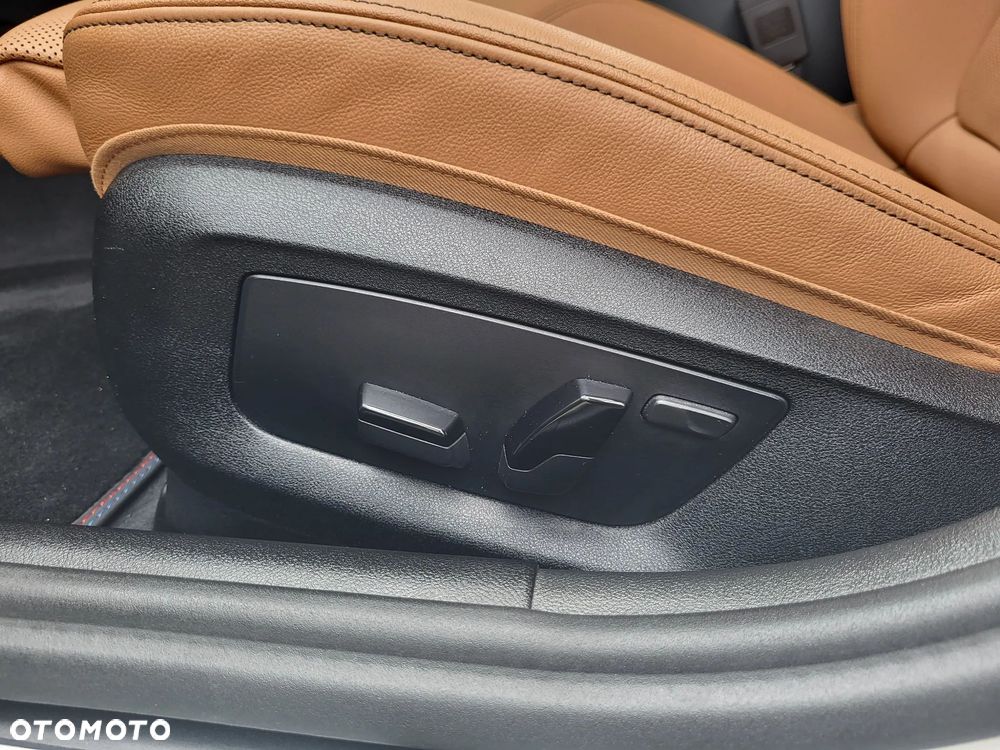 BMW Seria 5 520d mHEV M Sport sport - 17