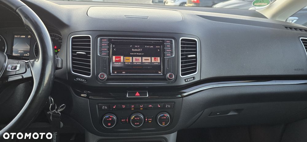 Volkswagen Sharan 2.0 TDI DSG (BlueMotion Technology) Highline - 14