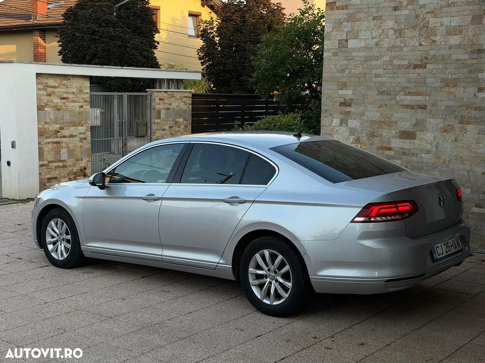 Volkswagen Passat 2.0 TDI Comfortline - 3