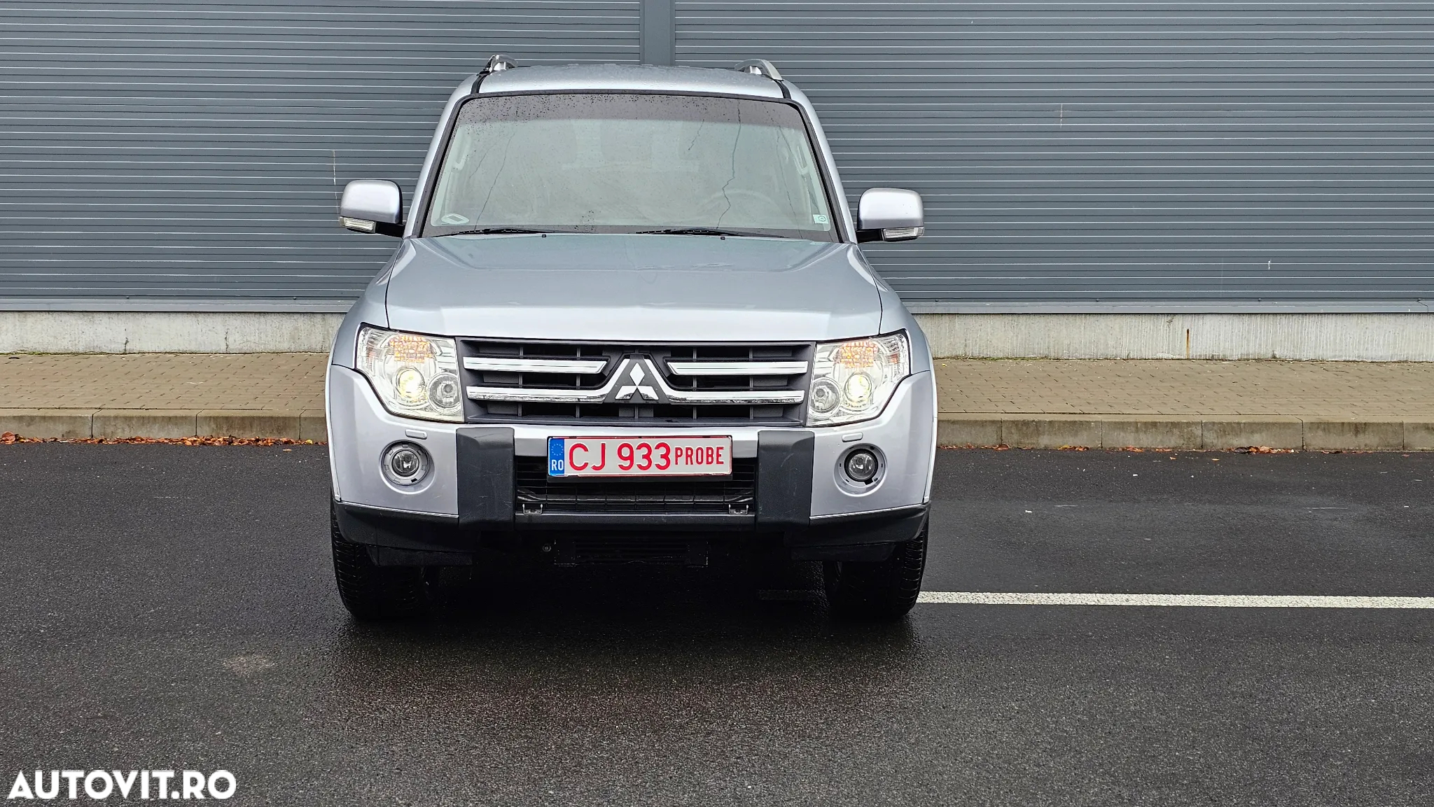 Mitsubishi Pajero LWB 3.2 DI-D Instyle A/T - 24