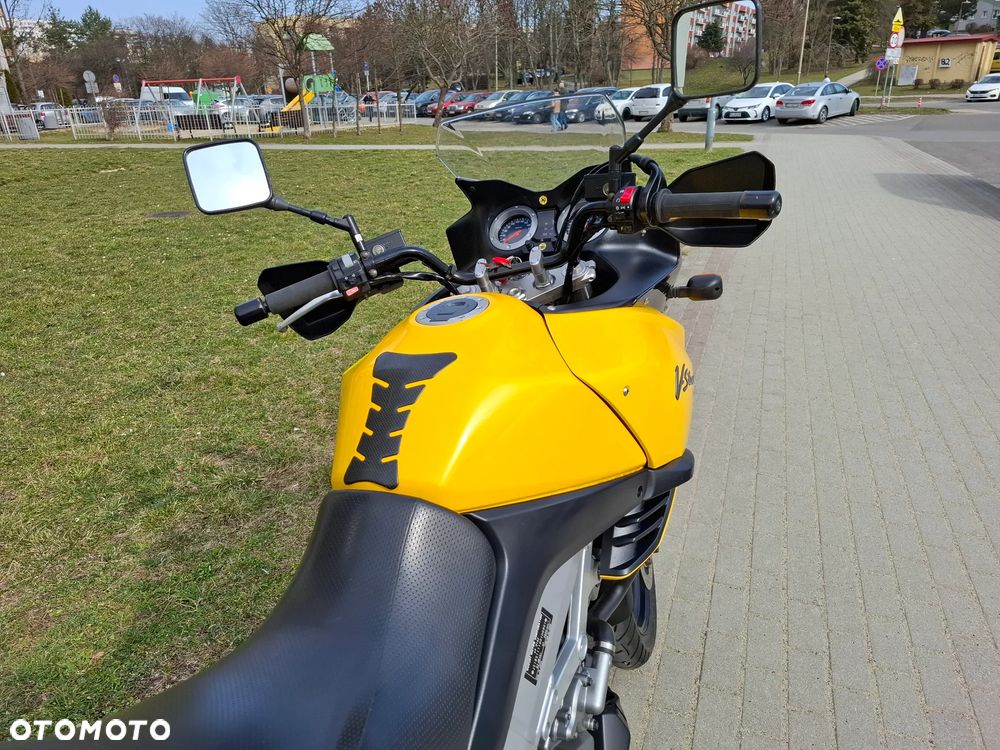 Suzuki V-STROM - 30
