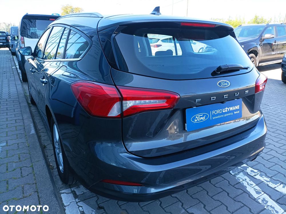 Ford Focus 1.0 EcoBoost mHEV Titanium - 6