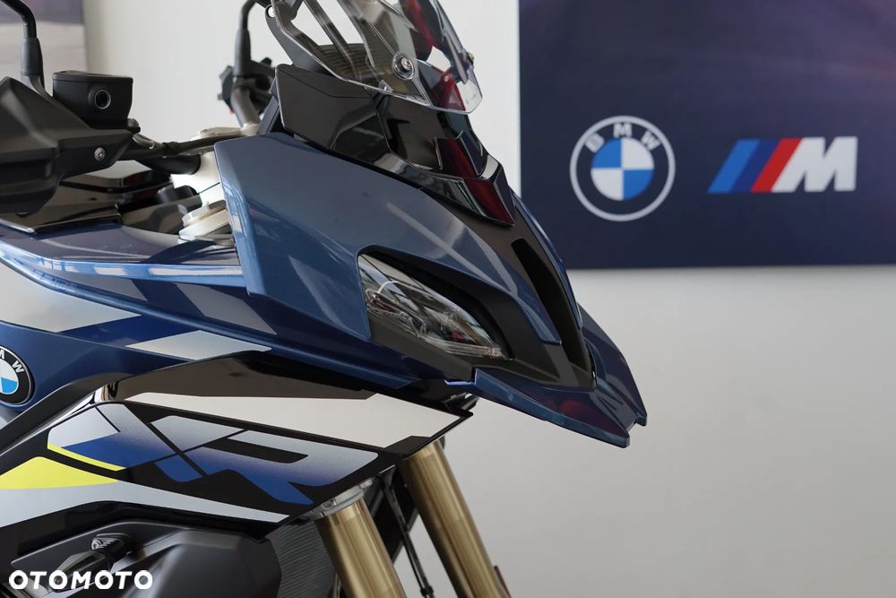BMW S - 29