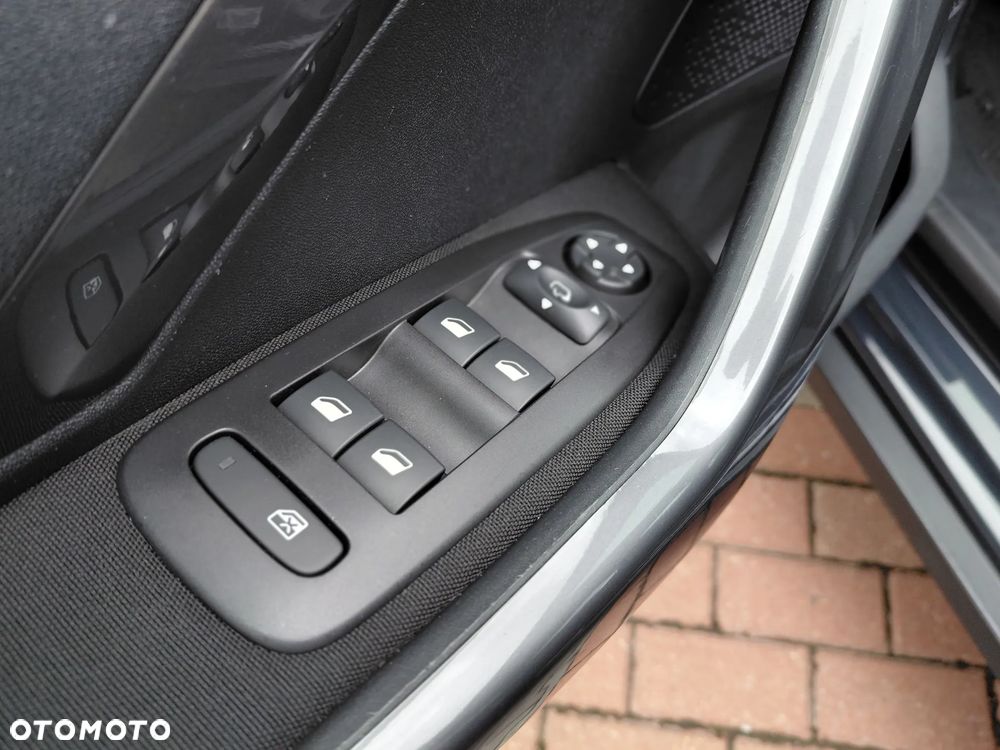 Peugeot 2008 1.2 Pure Tech Access - 19