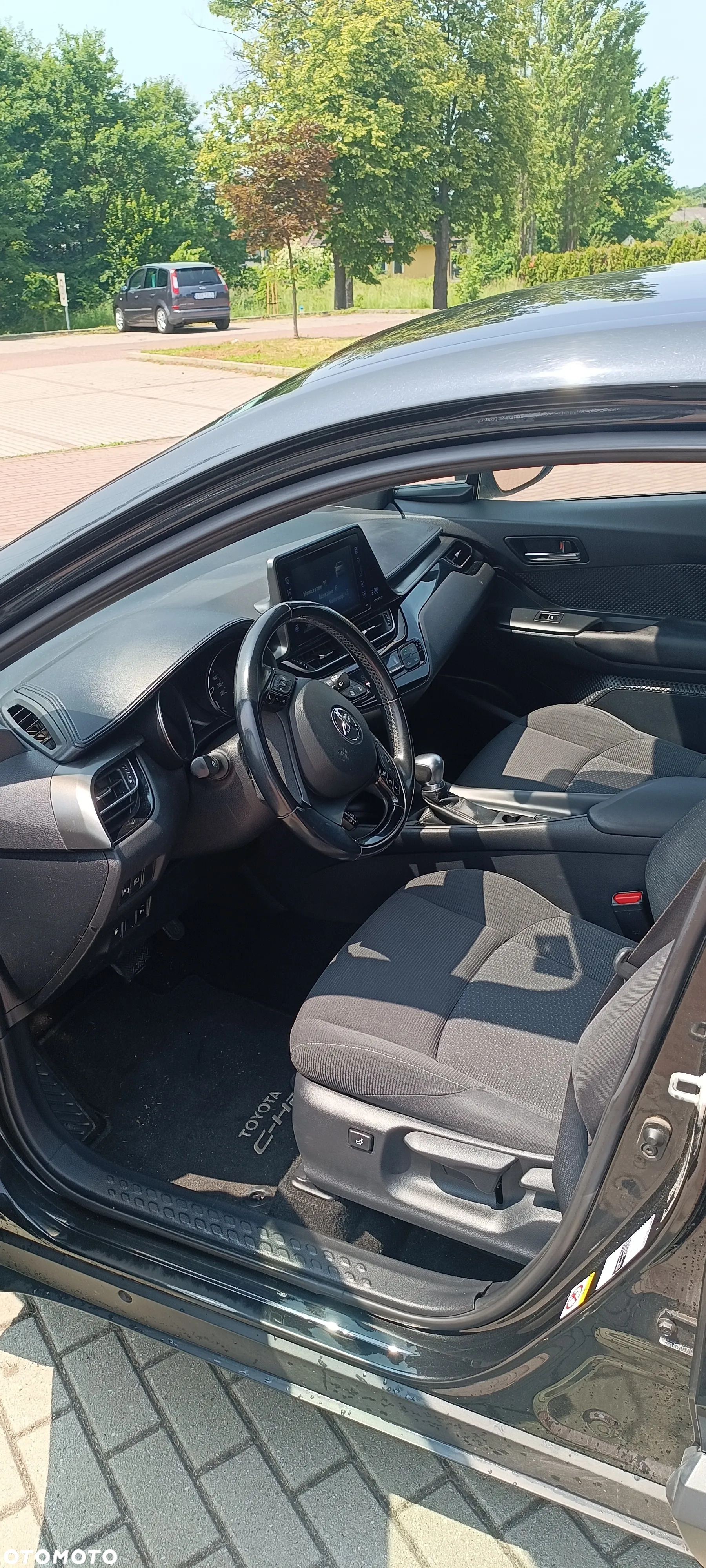 Toyota C-HR - 5