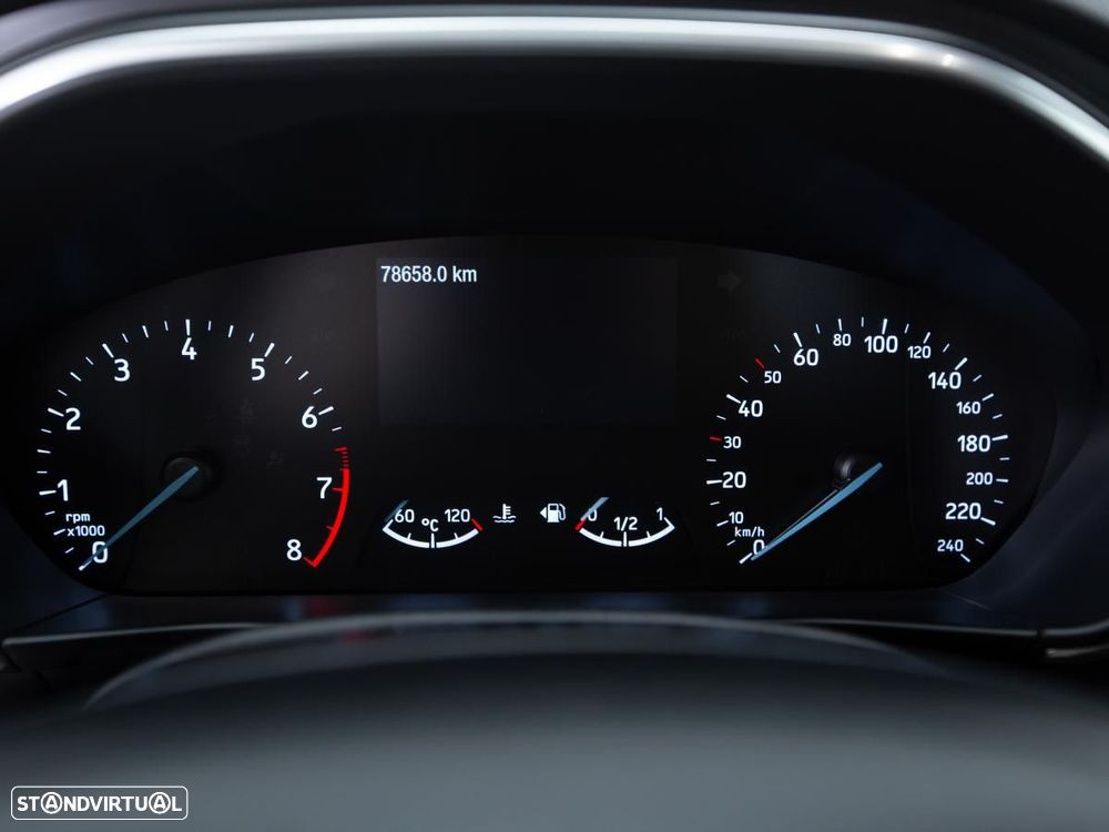 Ford Focus SW - 20