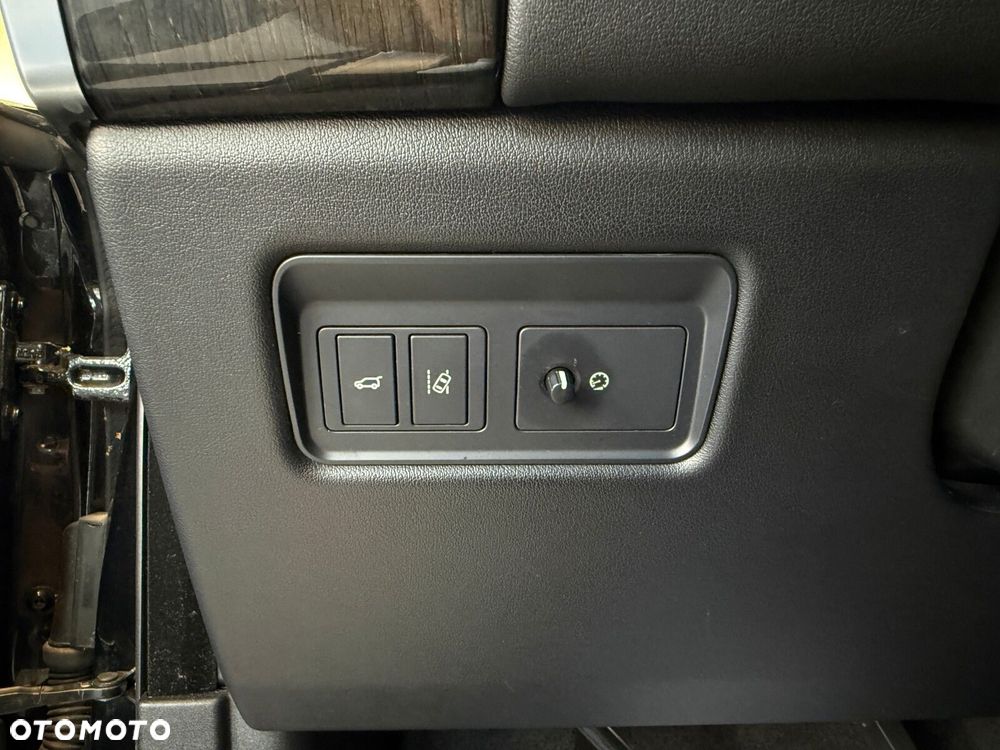 Land Rover Range Rover - 28