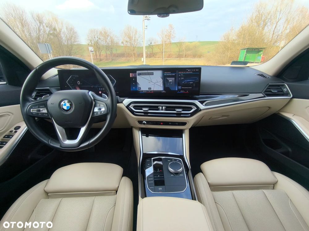 BMW Seria 3 320i