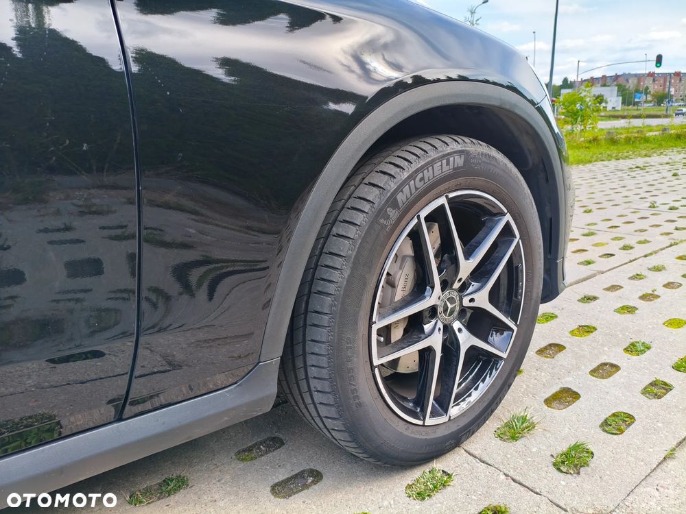 Mercedes-Benz GLC - 6